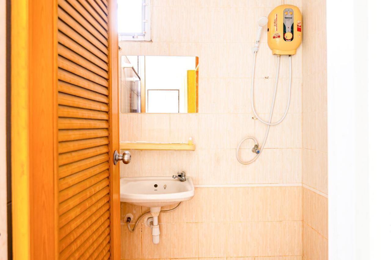 Go Inn V สนามบิน Bangkok Eksteriør bilde
